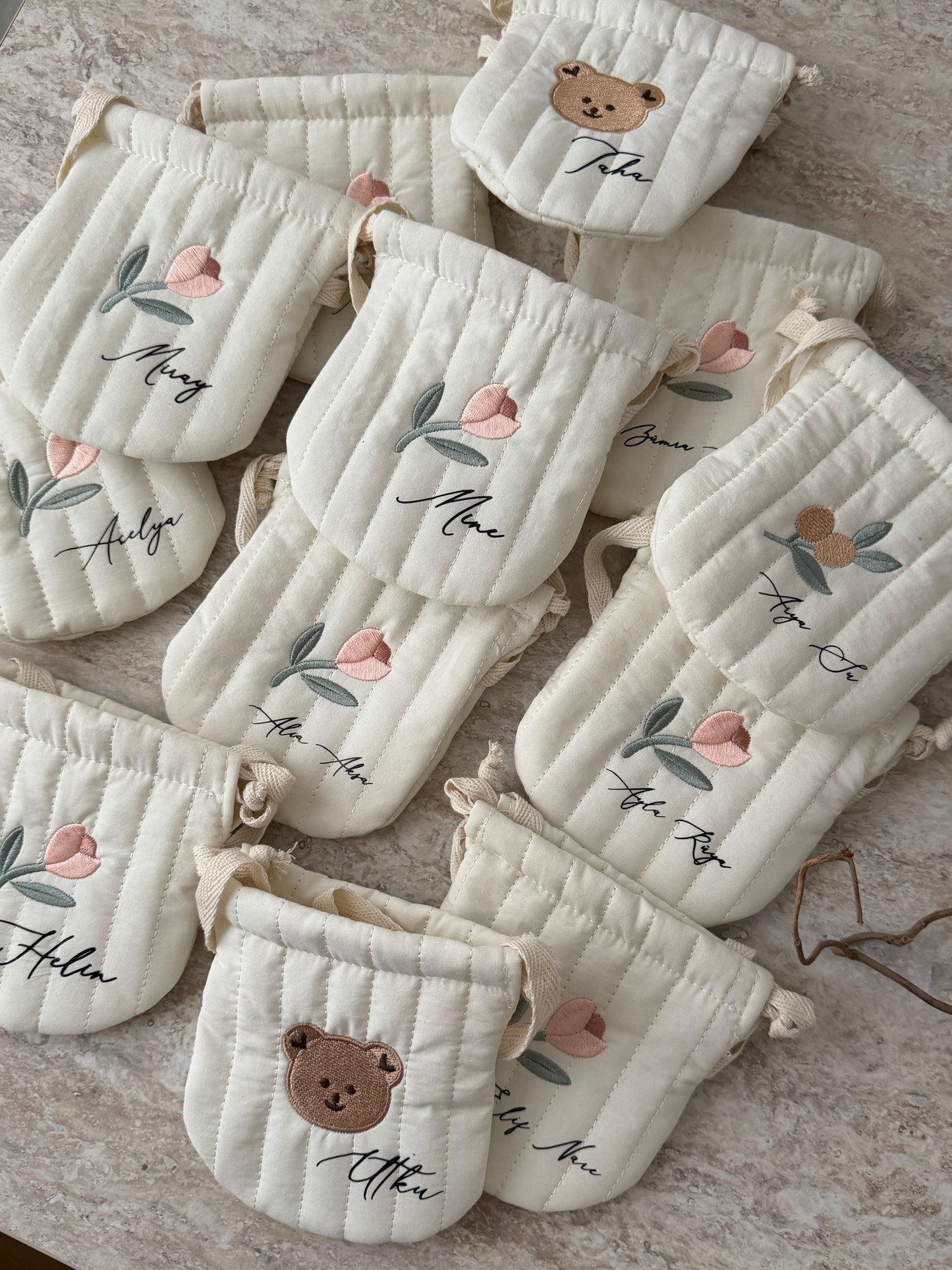 SET - Kinder Brustbeutel mit Namen & Freundebuch – Kindergarten Geschenk – personalisierte Umhängetasche – Einschulung